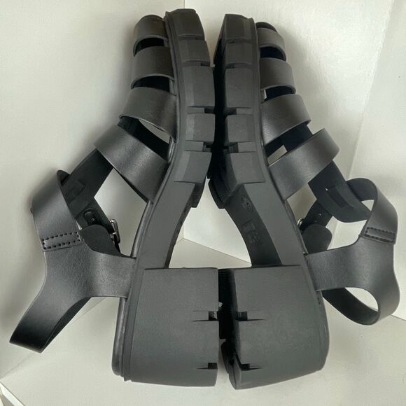 Madden NYC Fisherman Lug Sole Platform Sandals 9.5 Black - Picture 8 of 9